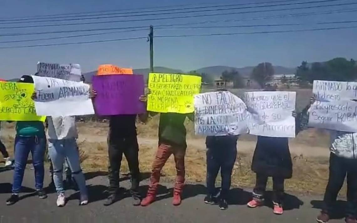 Morenistas bloquean la MéxicoPachuca El Sol de Hidalgo