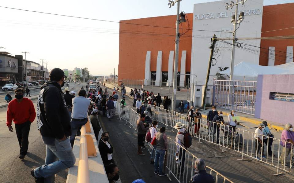 Aplican segunda dosis de vacuna en Pachuca - El Sol de Hidalgo | Noticias  Locales, Policiacas, sobre México, Hidalgo y el Mundo