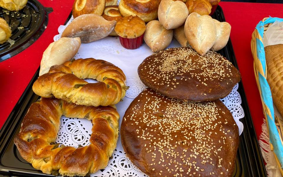 Ya contamos con nuestro tradicional pandoro ✨⭐️, pan festivo de