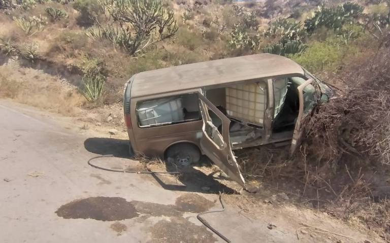 https://www.elsoldehidalgo.com.mx/policiaca/dh3j4k-abandonan-camioneta-con-huachicol-en-actopan/ALTERNATES/LANDSCAPE_768/Abandonan%20camioneta%20con%20huachicol%20en%20Actopan